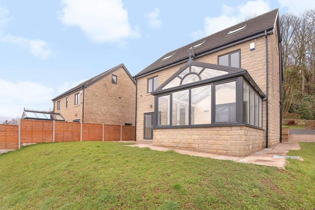 Property photo 2 of 4 0 General