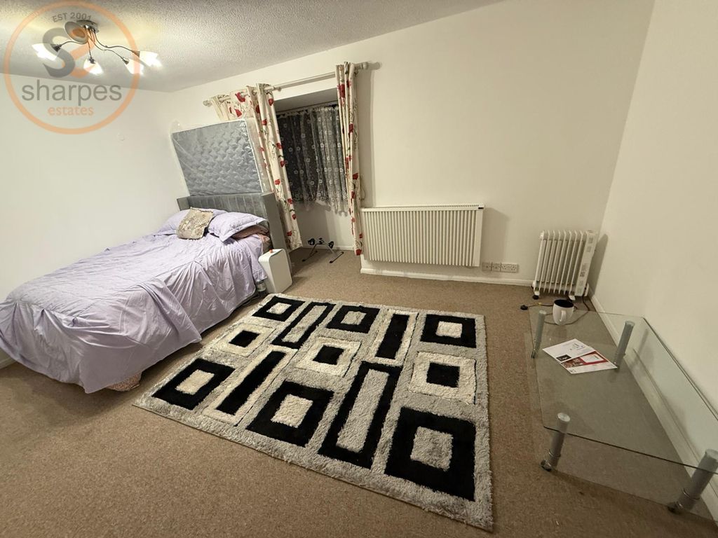 Property photo 3 of 7 2.Jpeg