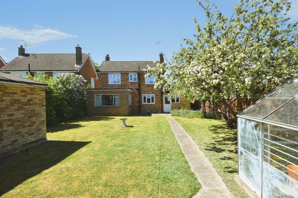Property photo 1 of 20