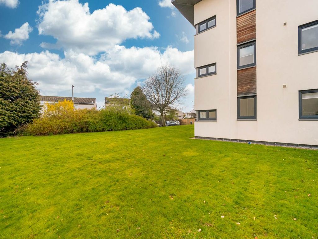 Property photo 2 of 20 Ext 2 23