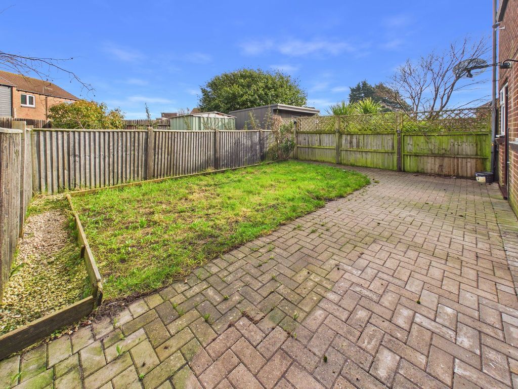 Property photo 3 of 14