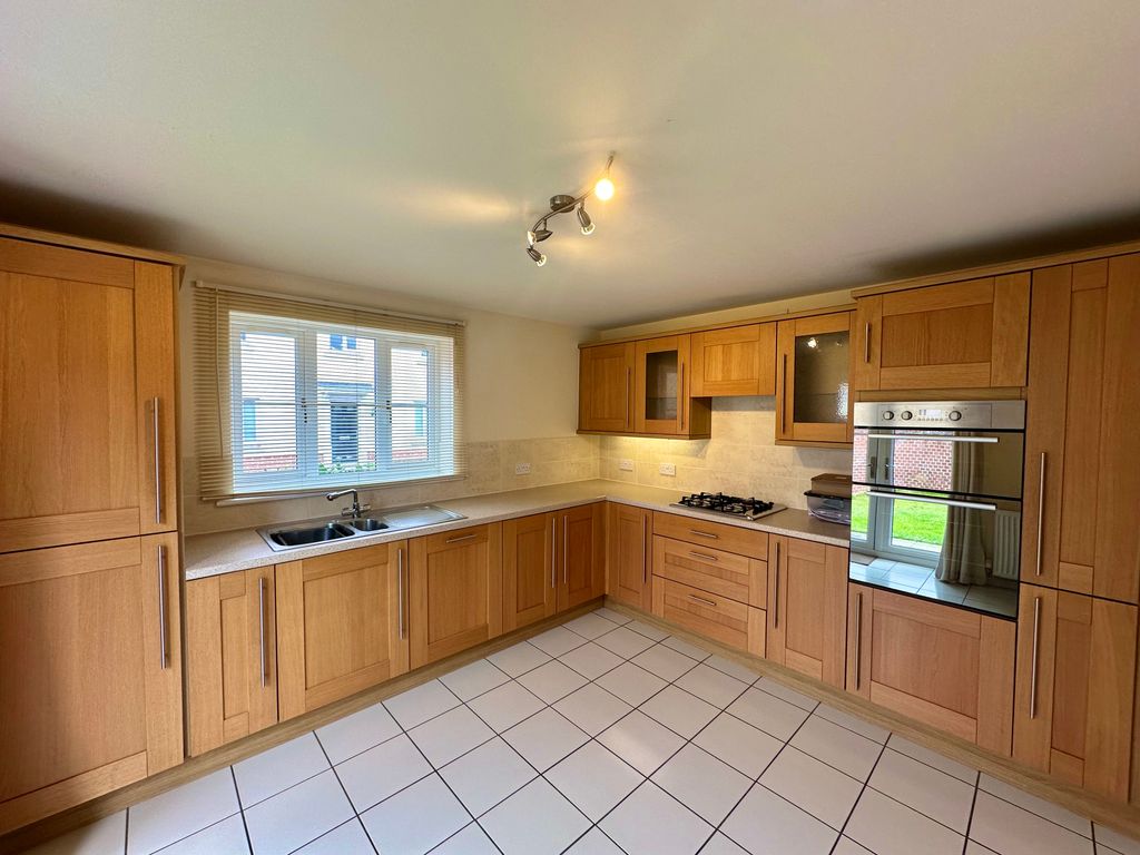 Property photo 3 of 15 Image