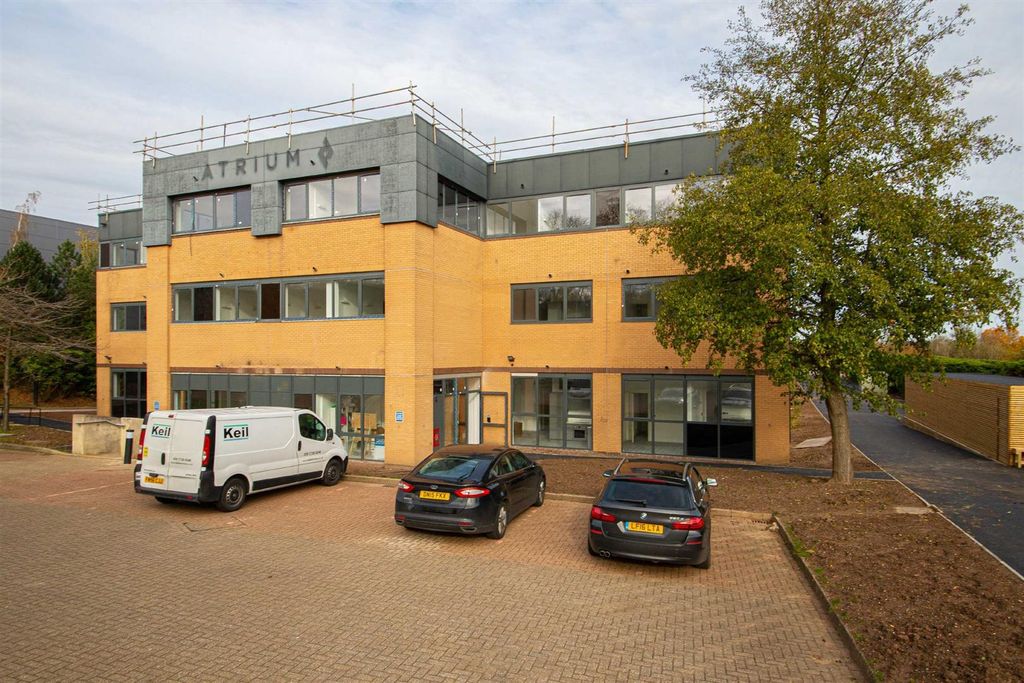 Property photo 2 of 9