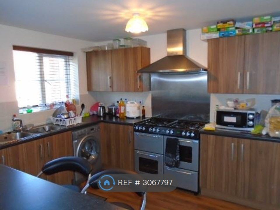 Property photo 2 of 6