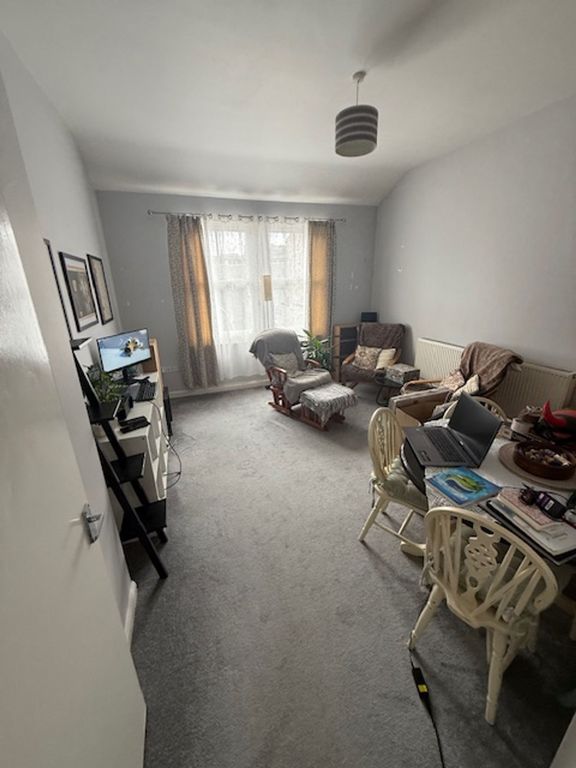 Property photo 1 of 3