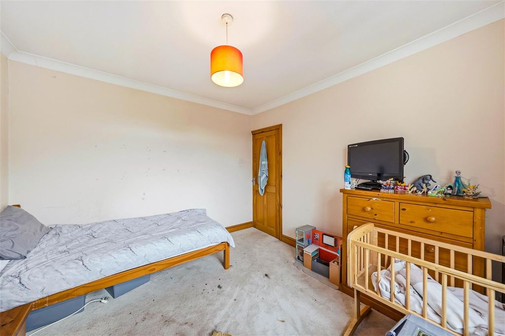 Additional image 23 of 5 bed detached house for saleHeather Drive, Dartford DA1