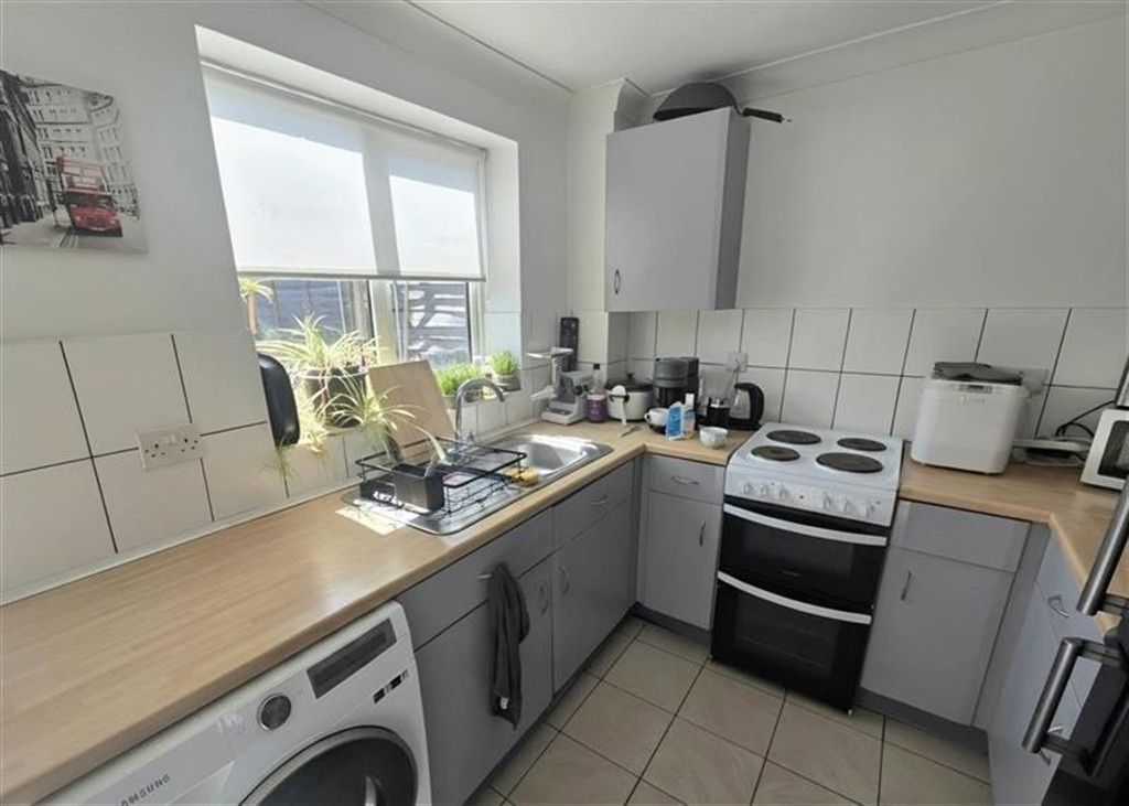 Property photo 2 of 3 Kitchen