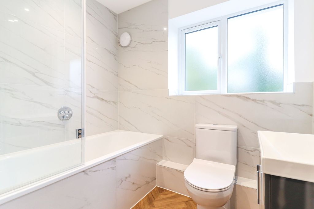 Additional image 10 of 3 bed semi-detached house for saleParnell Close, Abbots Langley WD5