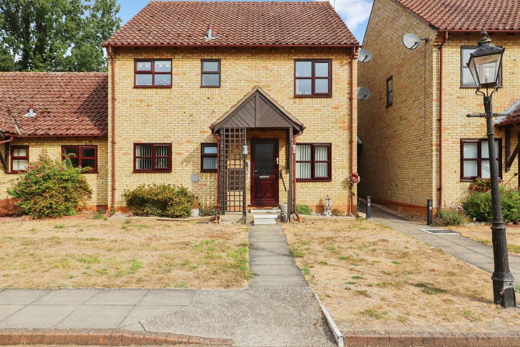 Property photo 1 of 20