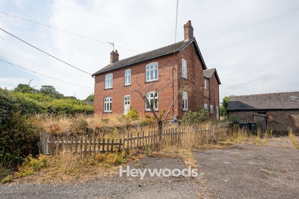 Property photo 3 of 31