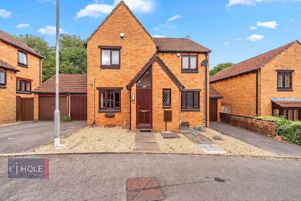 Property photo 1 of 10 Picture No. 02