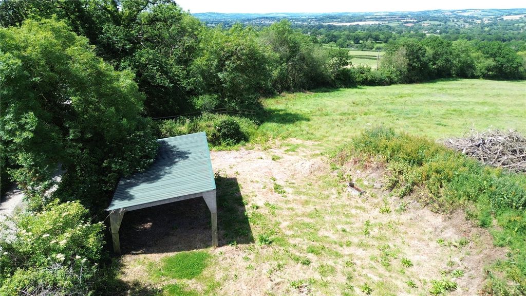 Property photo 3 of 17 Picture No. 04