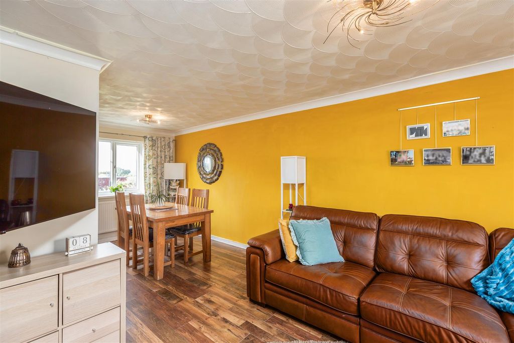 Property photo 3 of 19 Cz0A9185-Edit.Jpg