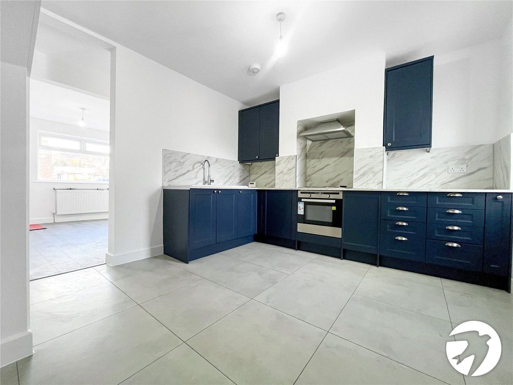 Property photo 3 of 15 Picture No. 09