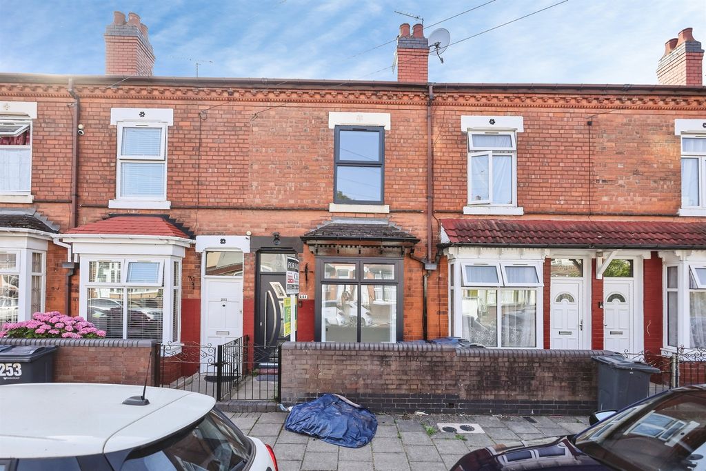 Property photo 1 of 11