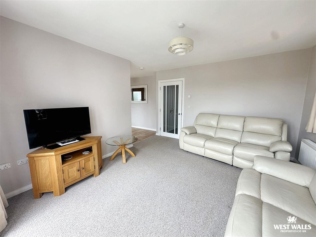 Property photo 3 of 20 Img_5773.Jpg