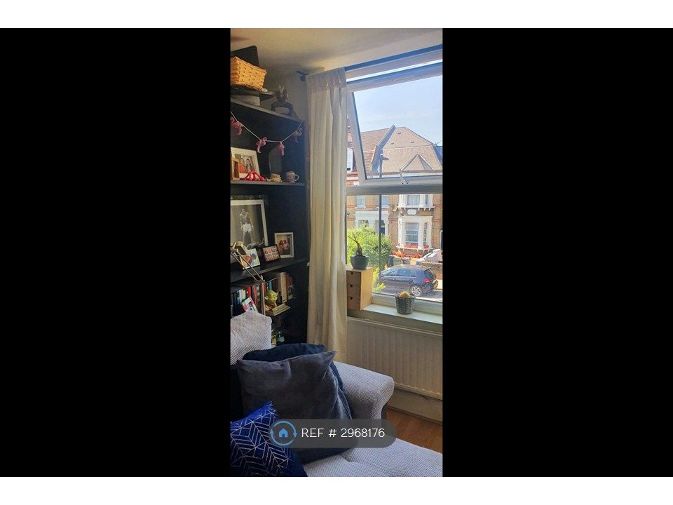 Property photo 3 of 22