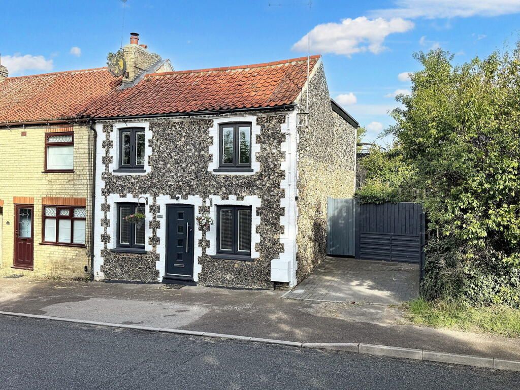 Property photo 1 of 24