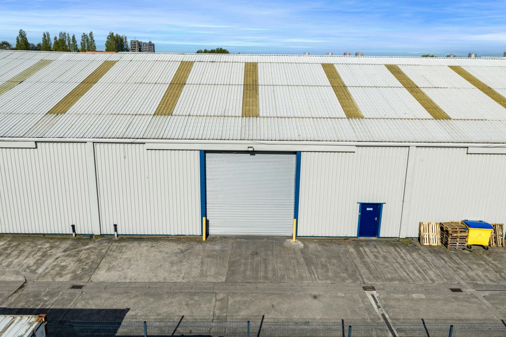 Property photo 1 of 5 Unit 1D Knowsley Point Compressed (52 Of 52).Jpg