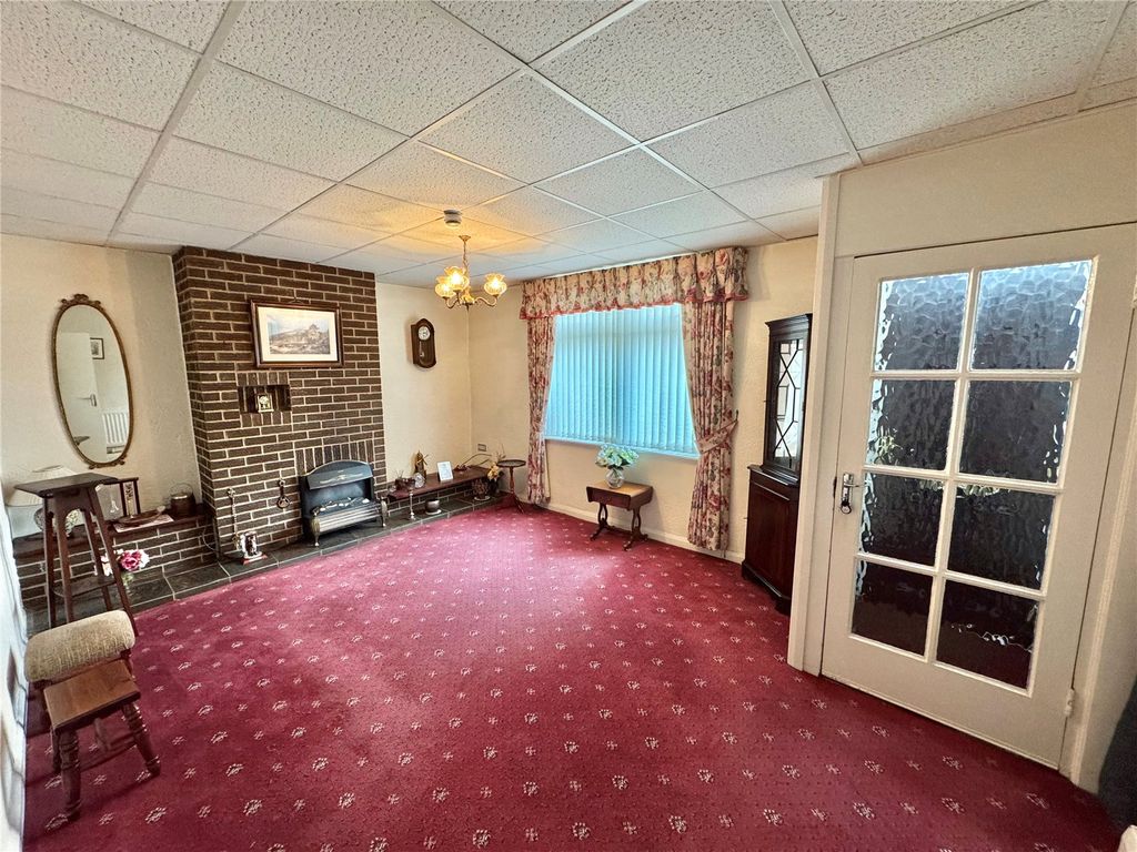 Property photo 3 of 12 Picture No. 12