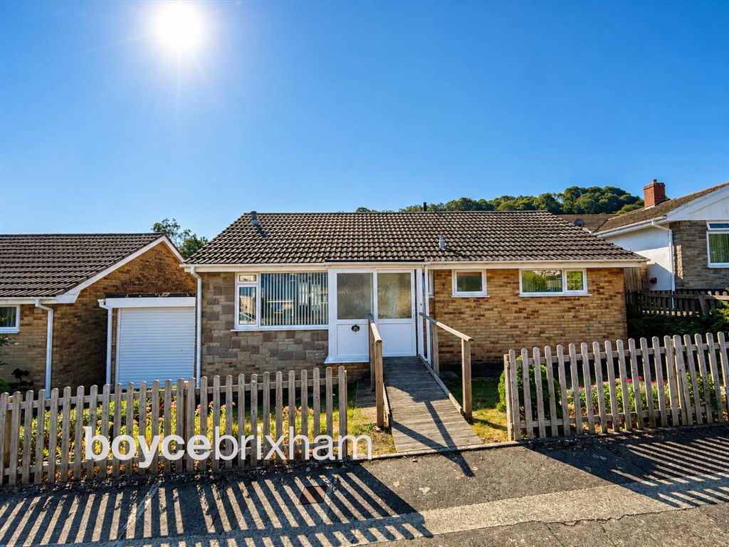 Property photo 1 of 16 Newwatermarkforonlinefront.Png
