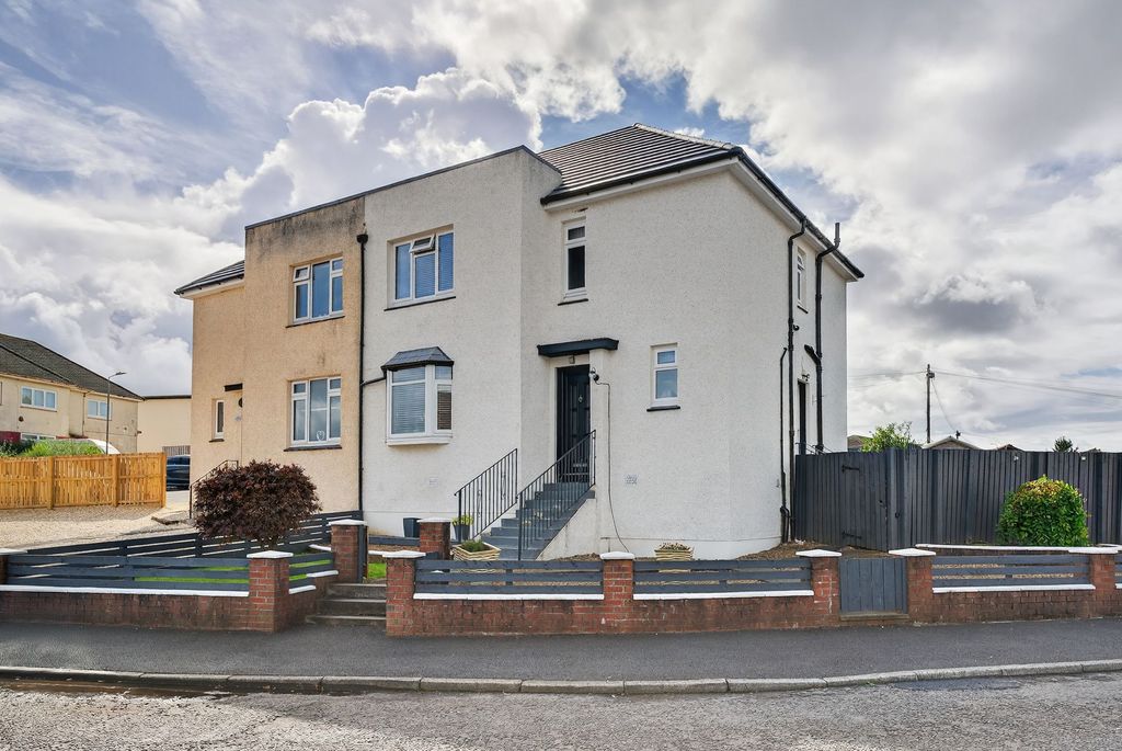 Property photo 1 of 30
