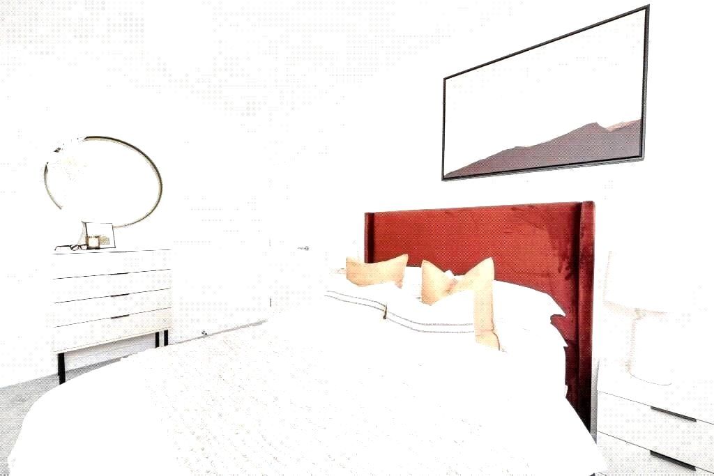 Property photo 3 of 20 Bedroom