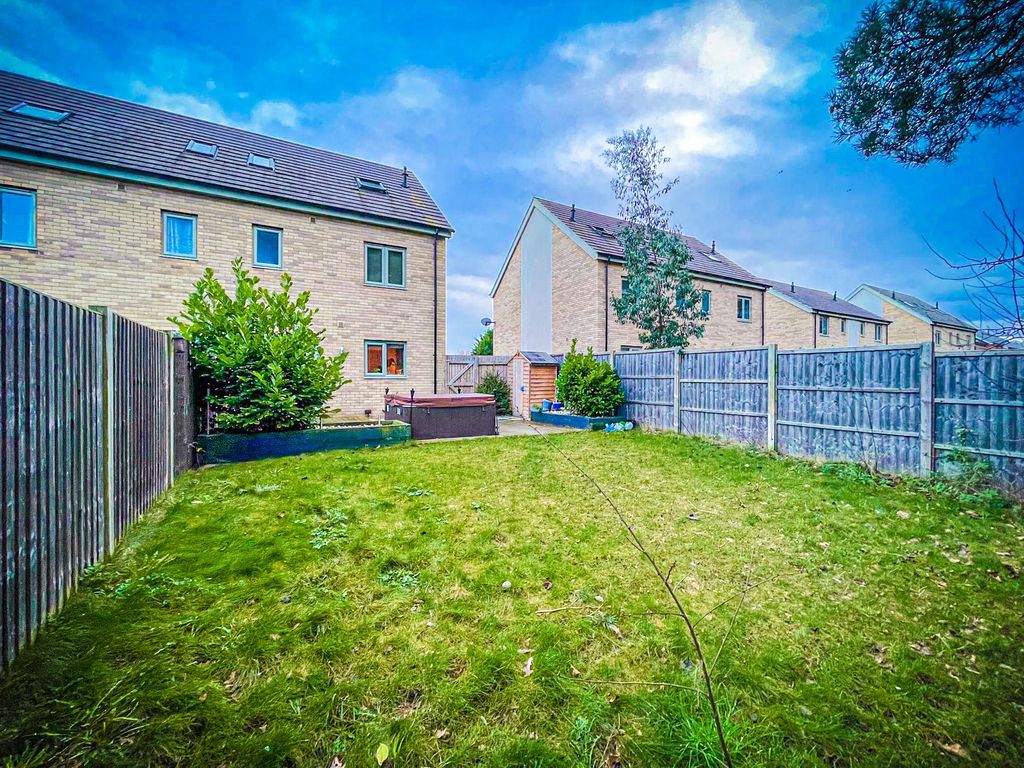 Property photo 2 of 5 Exterior