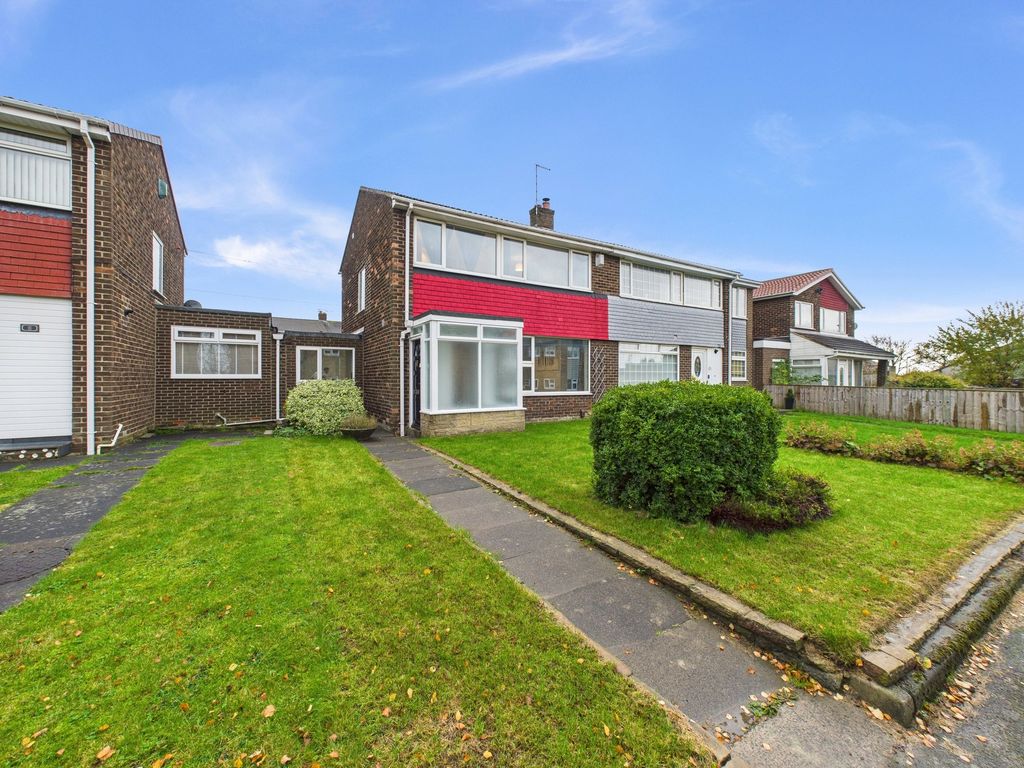 Property photo 1 of 15 External