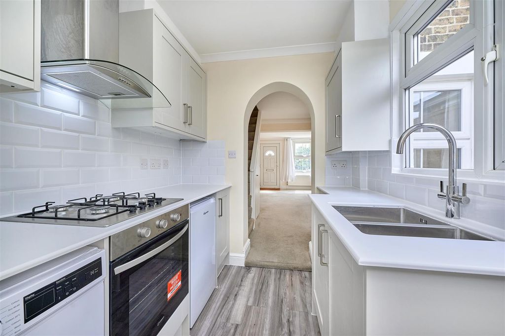 Property photo 2 of 12 Refitted Kitchen