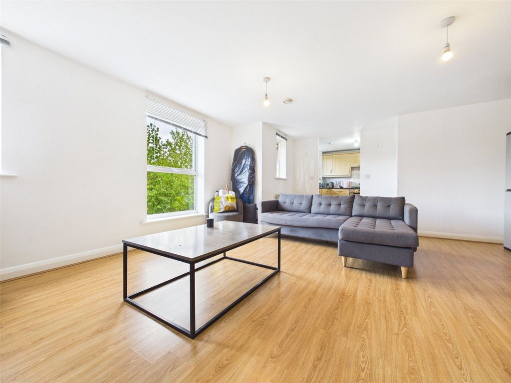 Property photo 2 of 10 Picture 2