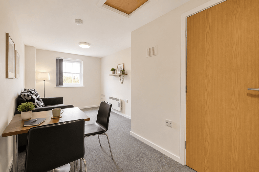 Property photo 2 of 7 1Bedd136d4Dad96037E7296A3Aa045Ca