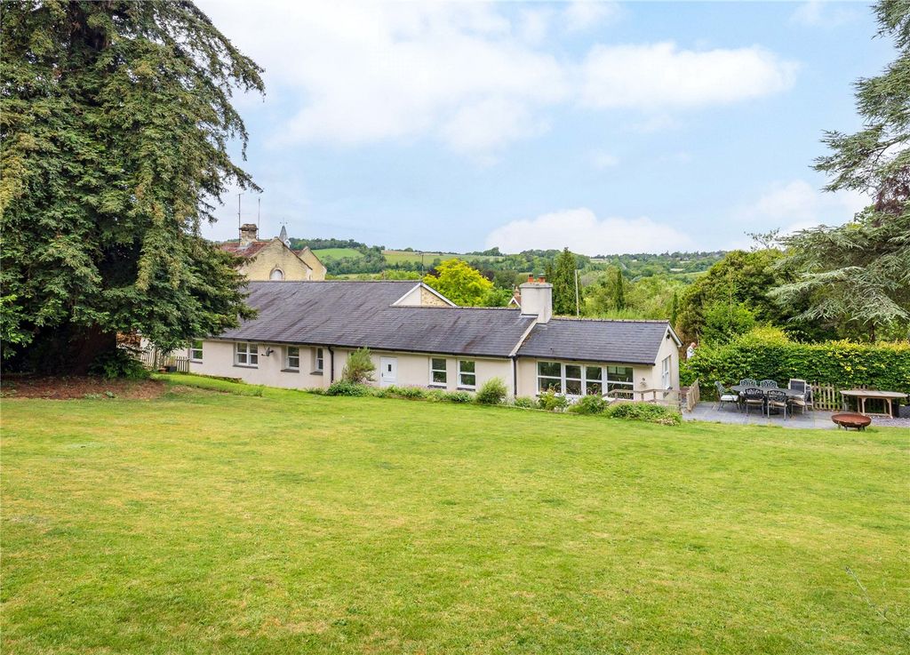 Property photo 1 of 48 Picture No. 56