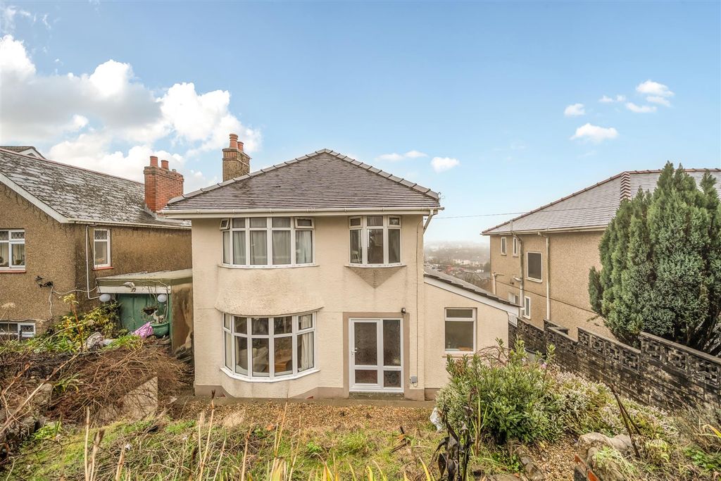 Property photo 1 of 26 26-6972095c747B7-1400068-2-696Fa450B79A8-1-26.Jpg