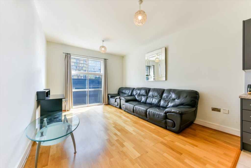 Property photo 3 of 12 Image