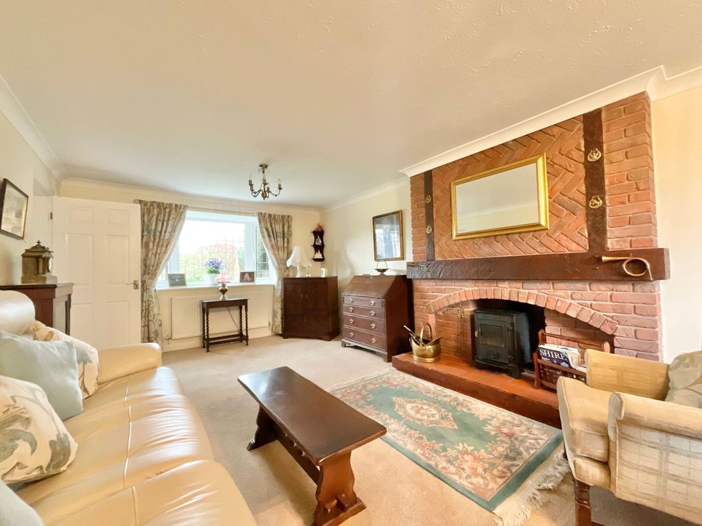 Property photo 2 of 29