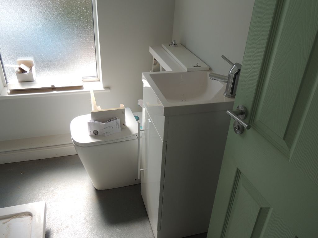 Property photo 2 of 9