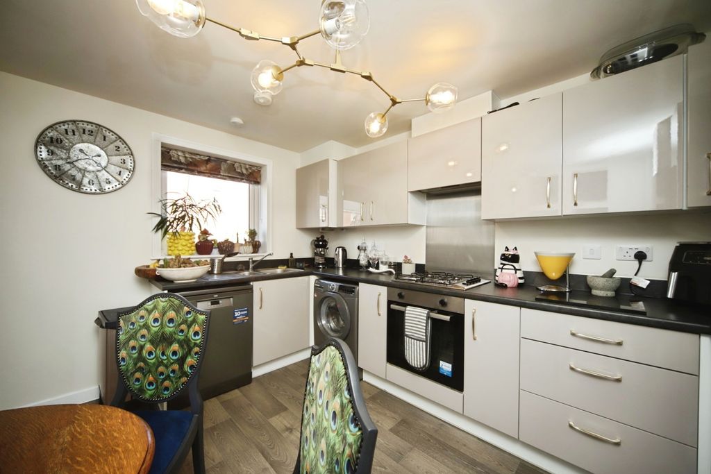 Property photo 3 of 14 Pbox-Img.Jpg
