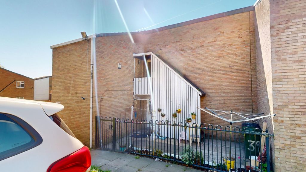 Property photo 1 of 7 Haslam-Close-04272026_115014