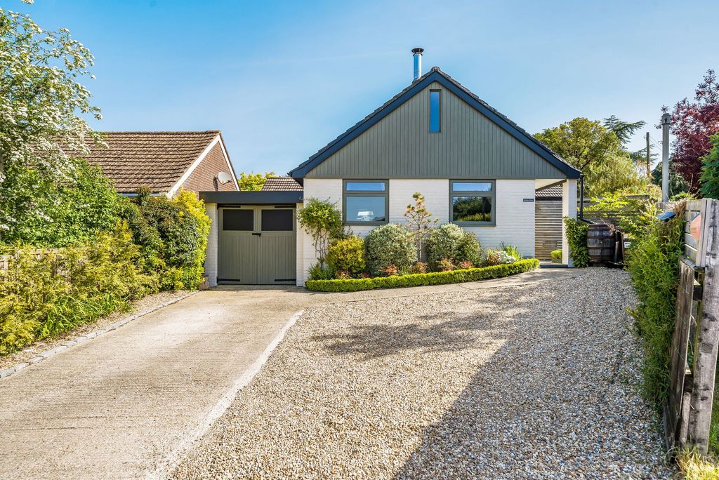 Property photo 1 of 29