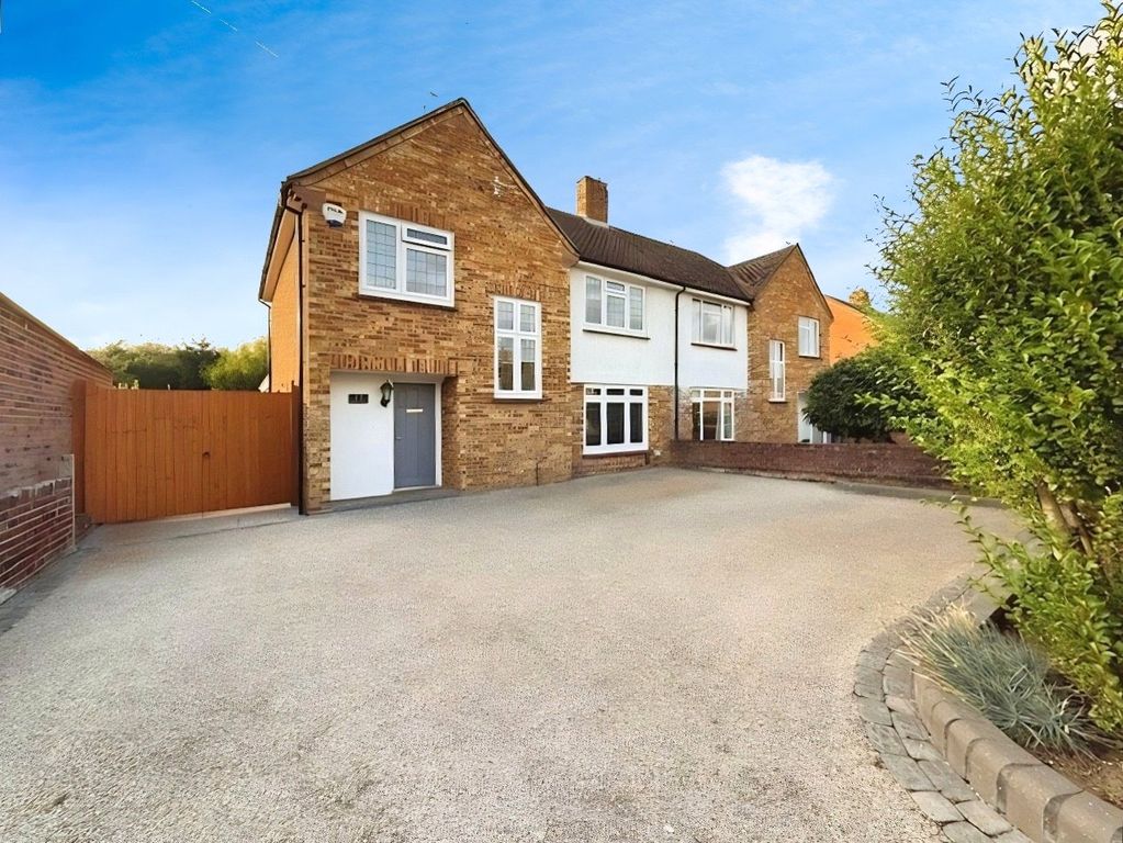 Property photo 1 of 19 Picture No. 01