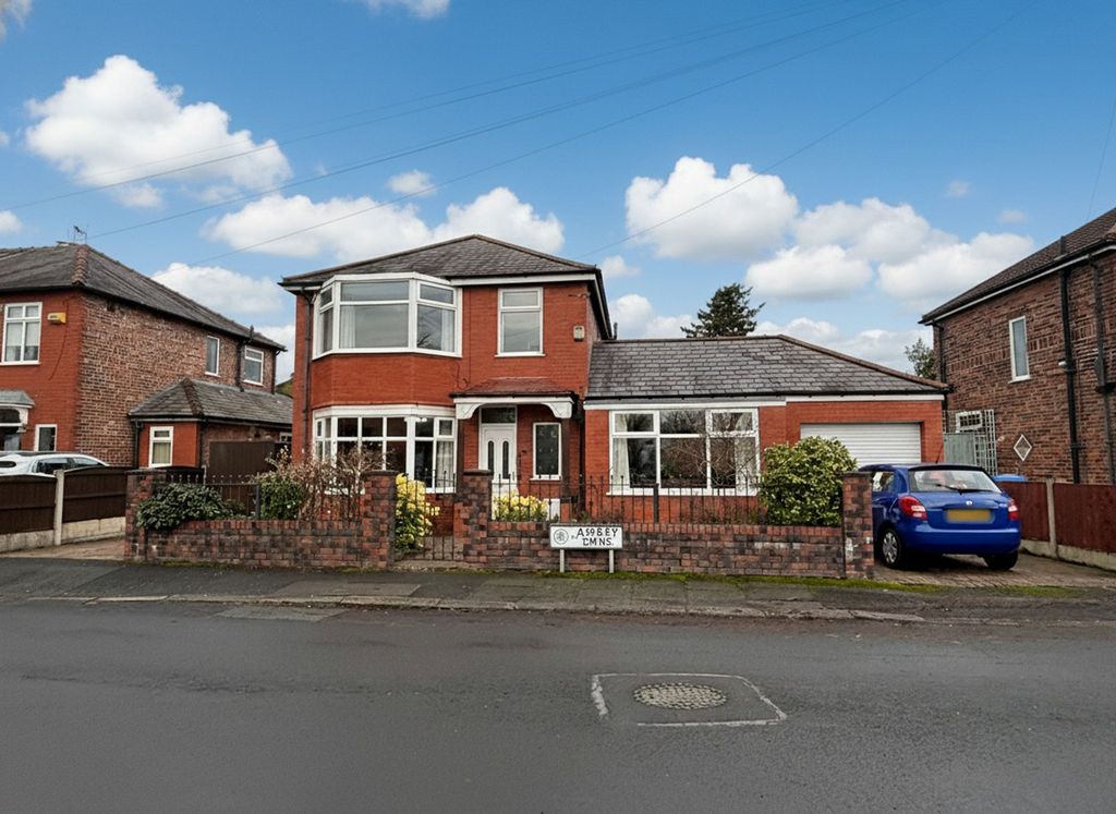 Property photo 1 of 23