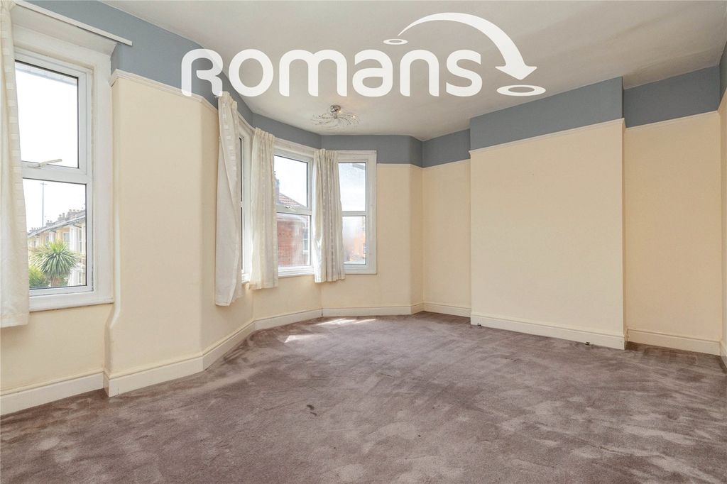 Property photo 2 of 12 Picture No. 06