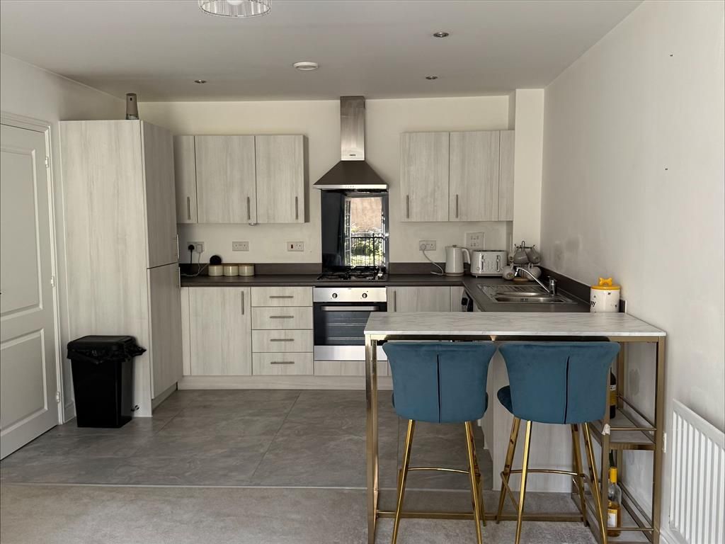Property photo 3 of 11 Kitchen/Diner