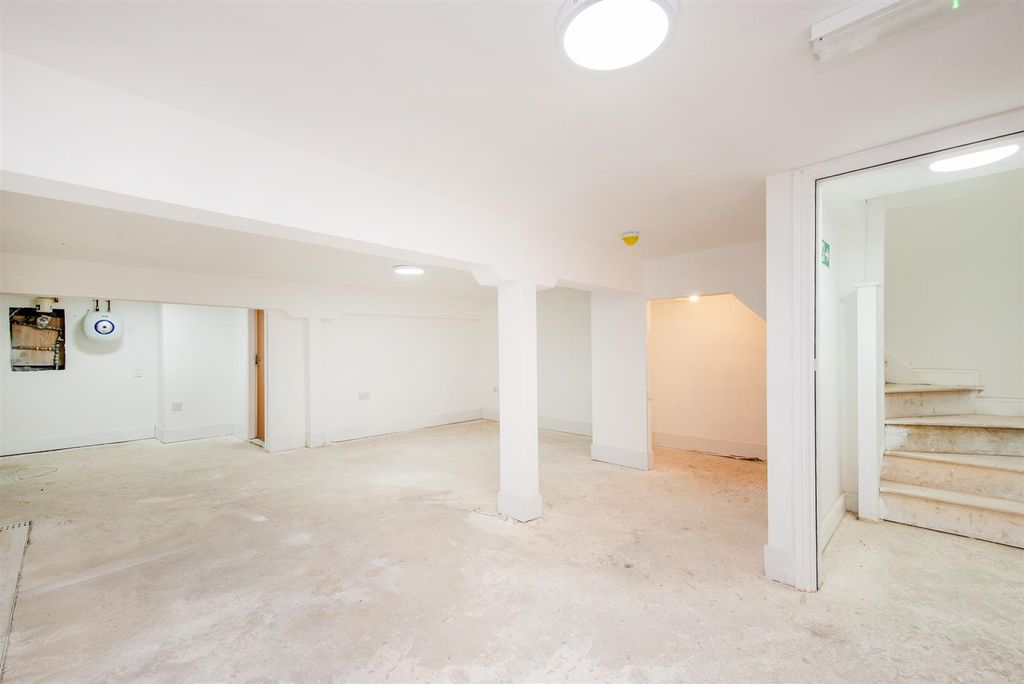 Additional image 28 of 3 bed flat for saleFleet Street, Preston PR1