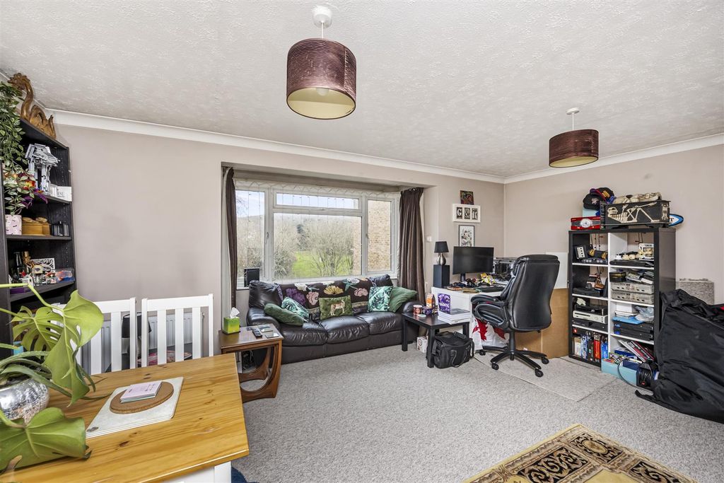 Property photo 3 of 16 Living/Dining Room