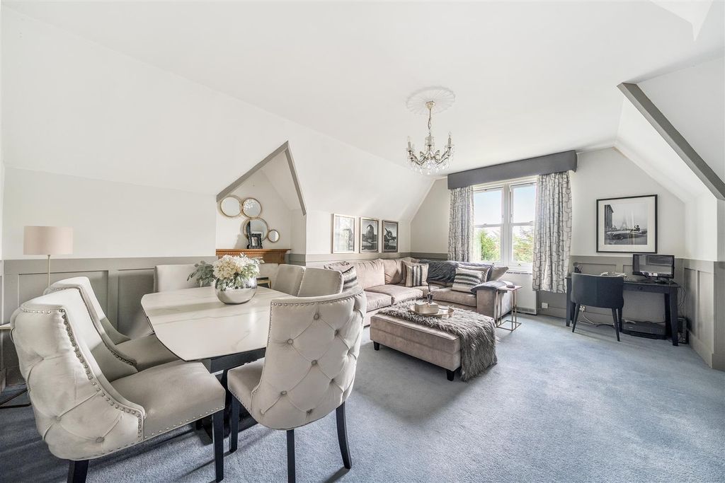 Property photo 3 of 24 1372628-1-6900F886427d1-Arw-1.Jpg