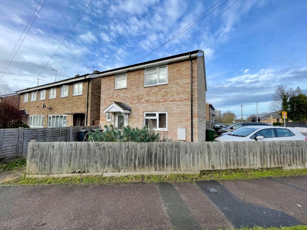 Property photo 1 of 11 5275640
