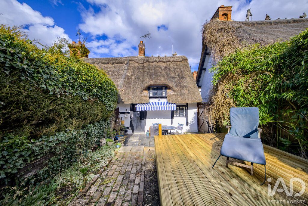 Property photo 2 of 19