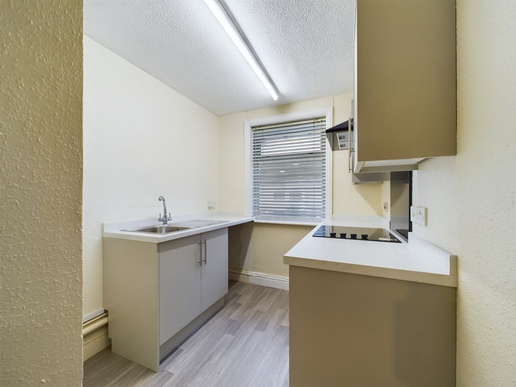 Property photo 1 of 5 Kitchen